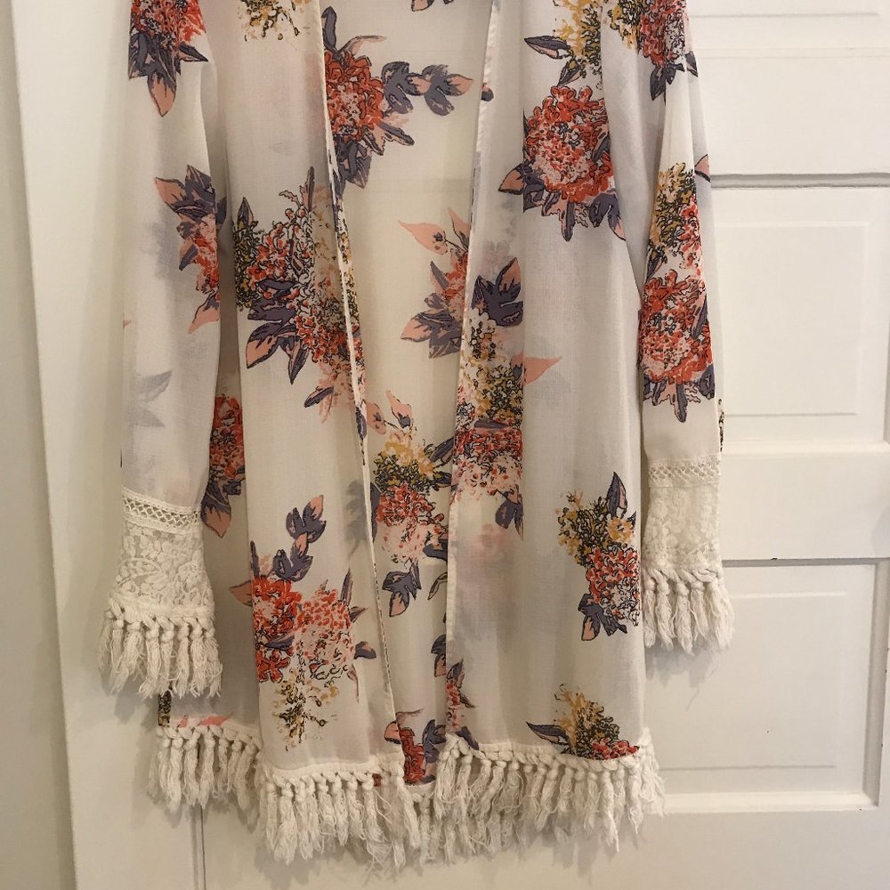 Xhiliration Cream Floral & Fringe Kimono - Medium